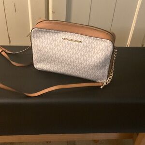 Michael Kors Signature Logo Crossbody in Vanilla and Acorn